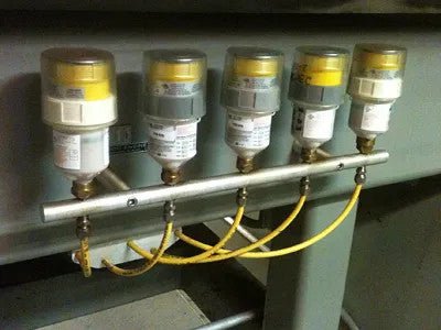 A.T.S. Electro - Lube 125cc Jack Luber Auto Greaser - Shopena Supply